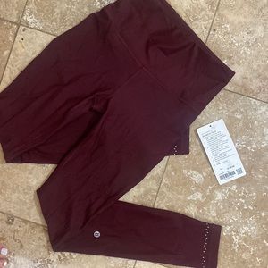 ✨Lululemon zoned in tight leggings✨